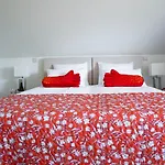 Bed & Breakfast Branca Barreiros Al98139 4*