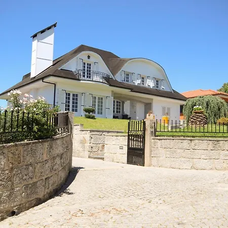 Branca Barreiros Al98139 4* Barreiros (Amares)