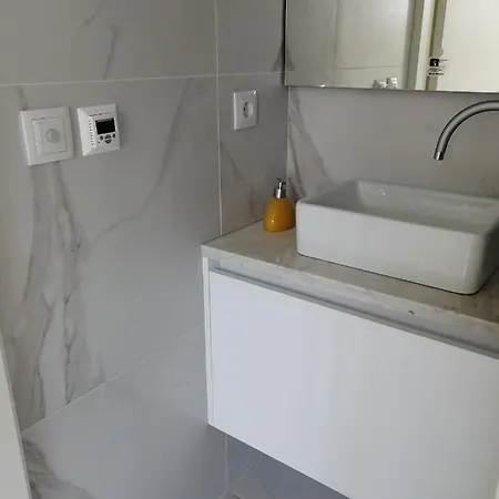 Branca Barreiros Al98139 Alojamento de Acomodação e Pequeno-almoço 4*