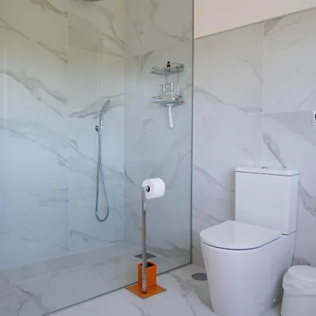 Branca Barreiros Al98139 Alojamento de Acomodação e Pequeno-almoço 4*