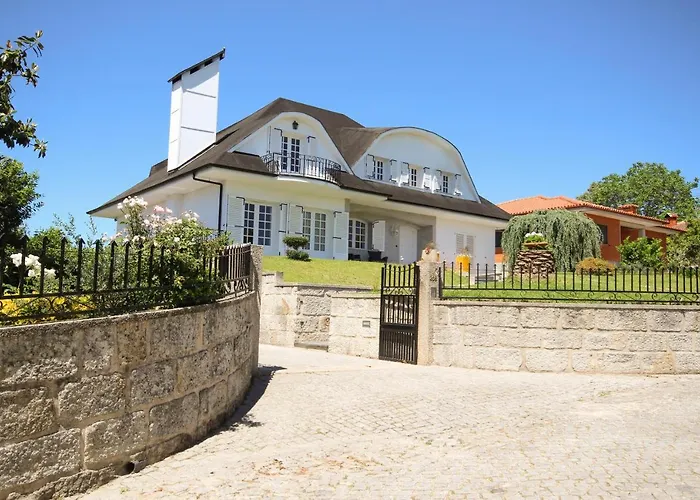 Branca Barreiros Al98139 4* Barreiros (Amares)