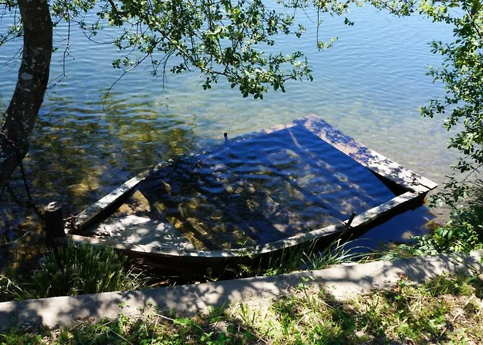 לינה וארוחת בוקר Branca Barreiros Al98139 4*