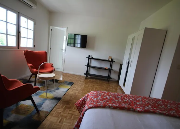 Bed & Breakfast Branca Barreiros Al98139 4*