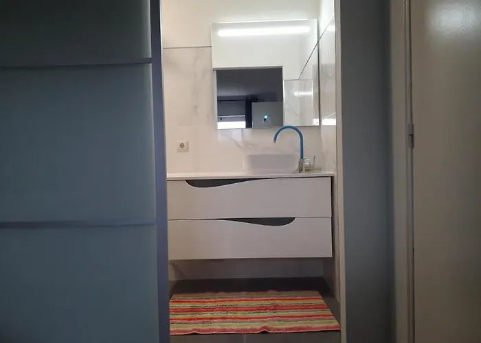 לינה וארוחת בוקר Branca Barreiros Al98139 4*